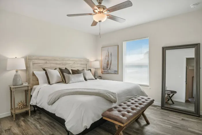 Guest room at Cape House