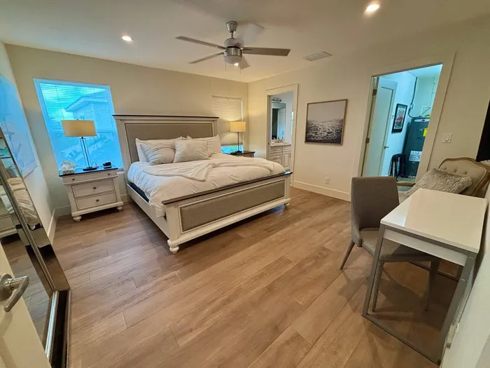 Guest room at Sweetwater